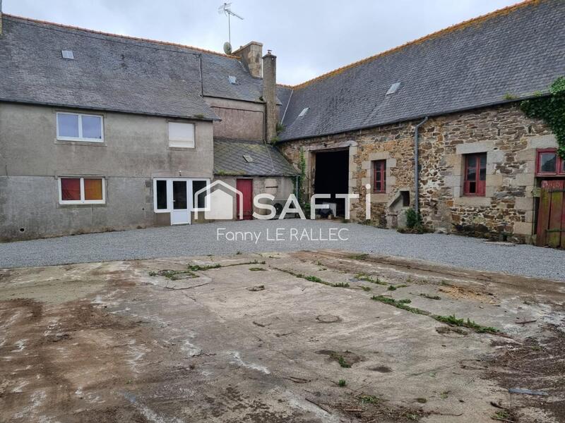 Maison - 180 m² - 8 pièces