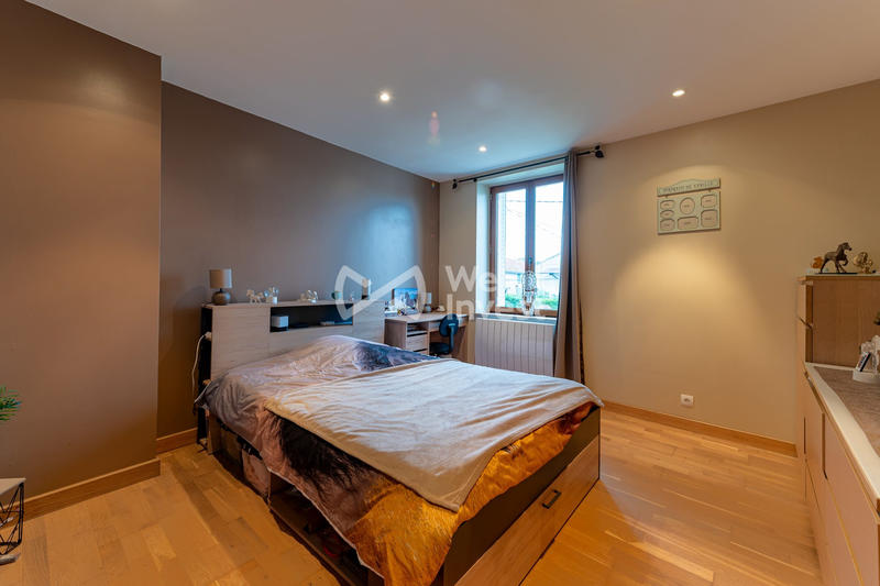 Maison ancienne - 250 m² - 9 pièces