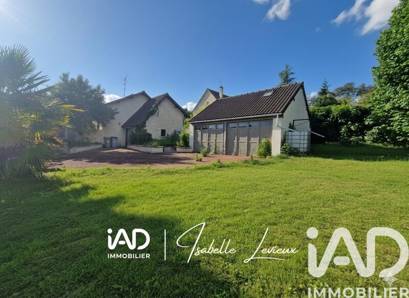 Maison - 206 m² - 8 pièces