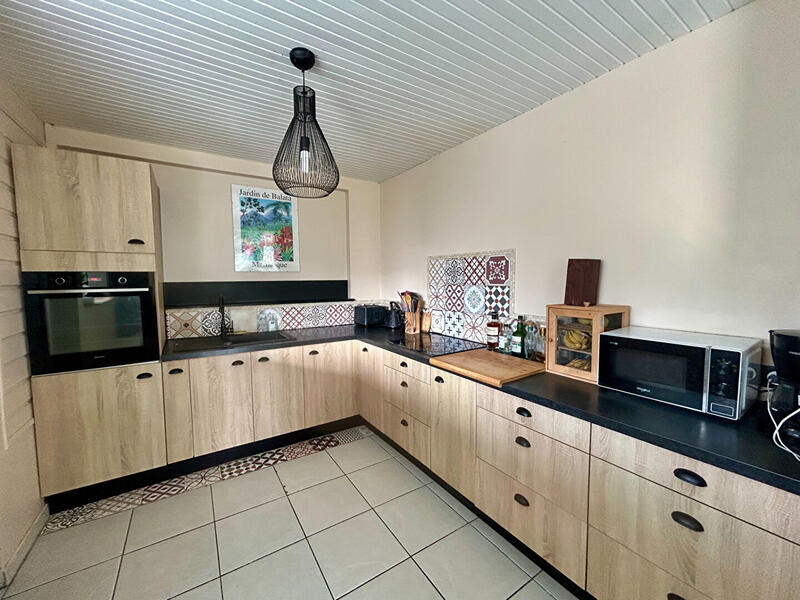 Villa - 164 m² - 6 pièces