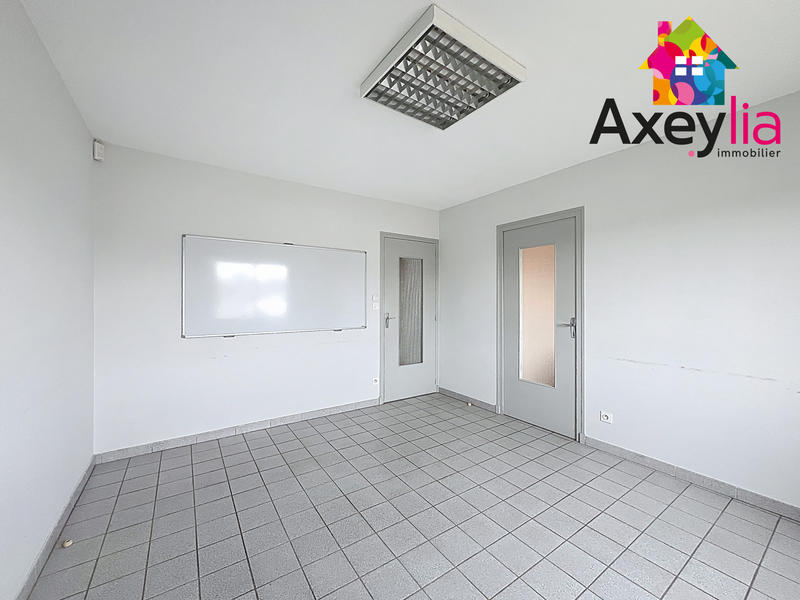 Propriété - 125 m² - 6 pièces