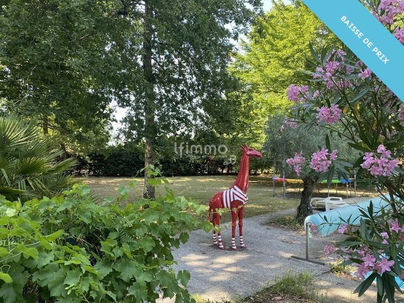 Maison - 209 m² - 6 pièces