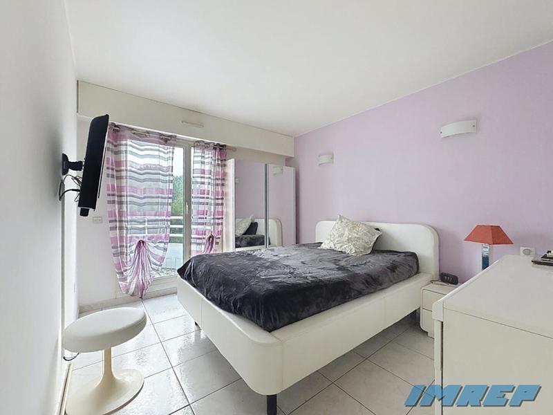 Appartement - 95 m² - 3 pièces