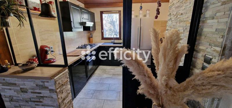 Maison - 120 m² - 7 pièces