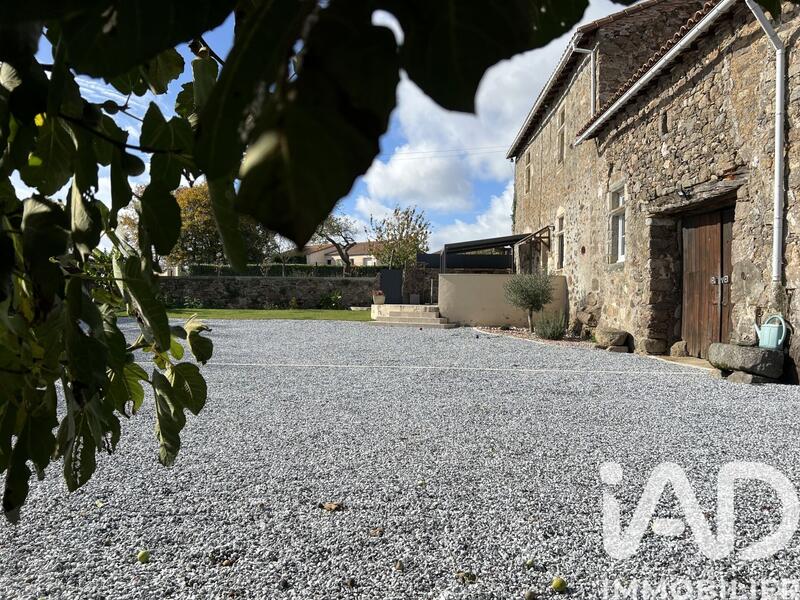 Maison de campagne - 244 m² - 6 pièces