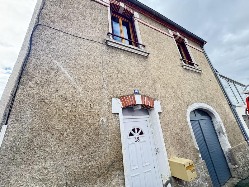 Maison ancienne - 90 m² - 3 pièces