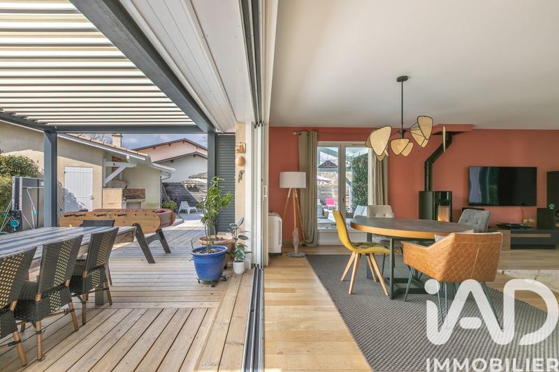 Maison - 160 m² - 6 pièces