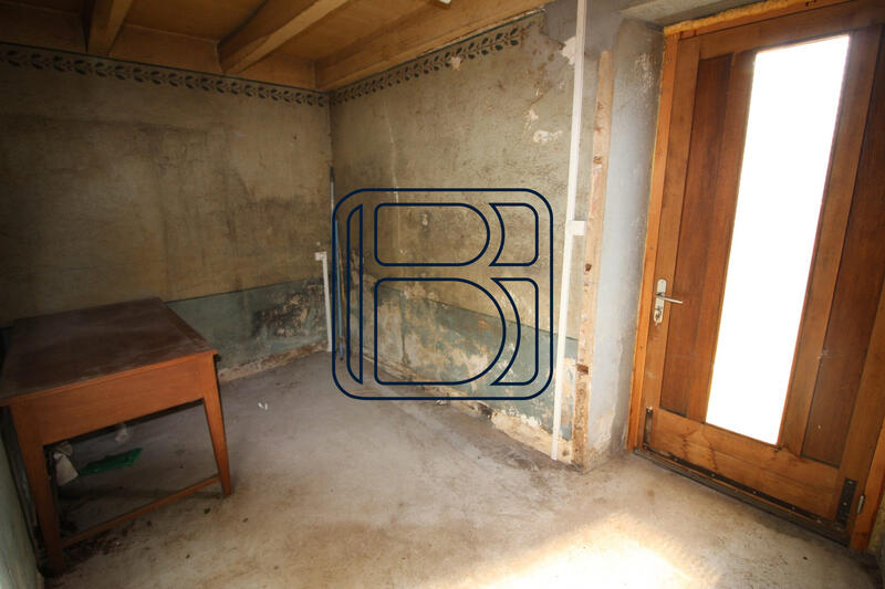 Maison - 90 m² - 7 pièces