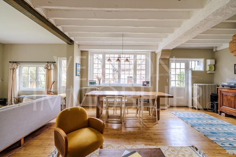 Maison ancienne - 169 m² - 6 pièces