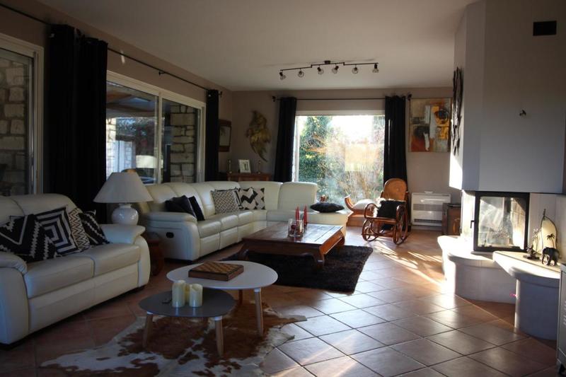 Propriété - 460 m² - 11 pièces