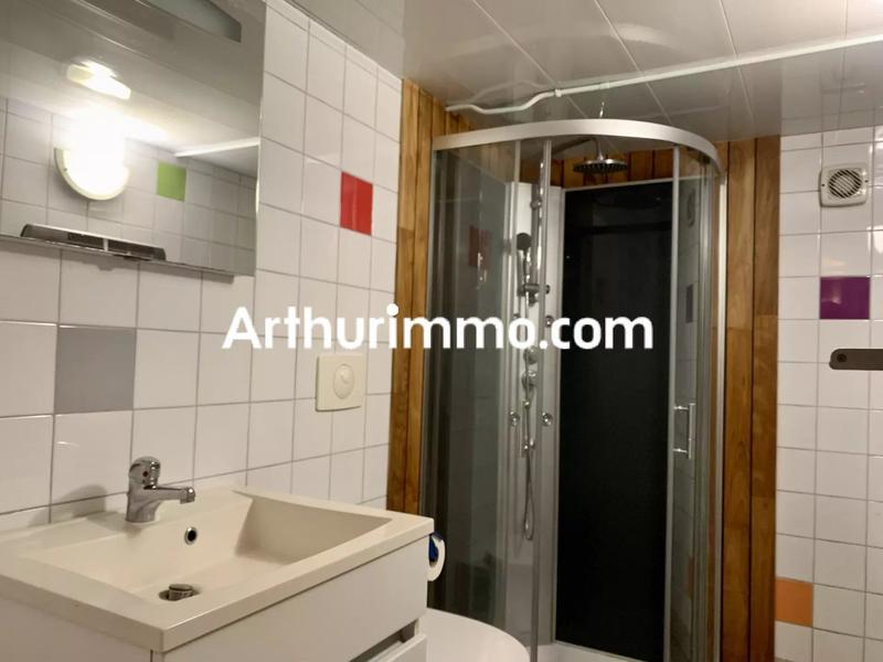 Maison - 157 m² - 8 pièces