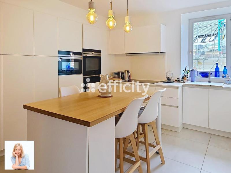 Appartement - 166 m² - 5 pièces