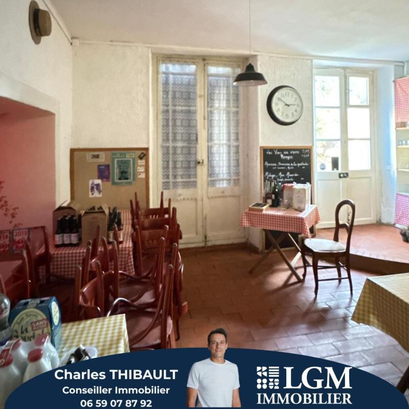 Appartement - 100 m² - 2 pièces