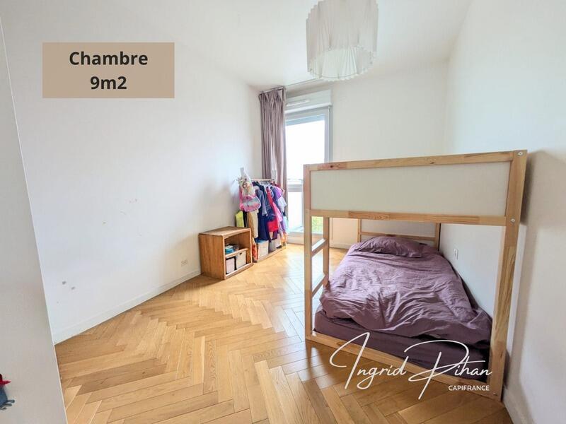 Appartement - 95 m² - 5 pièces