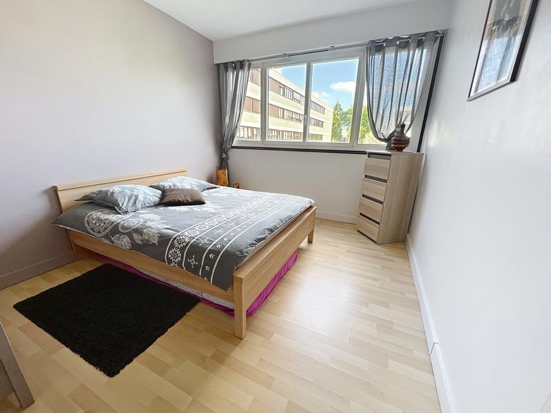 Appartement - 85 m² - 4 pièces