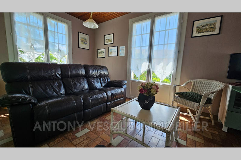 Maison - 107 m² - 6 pièces