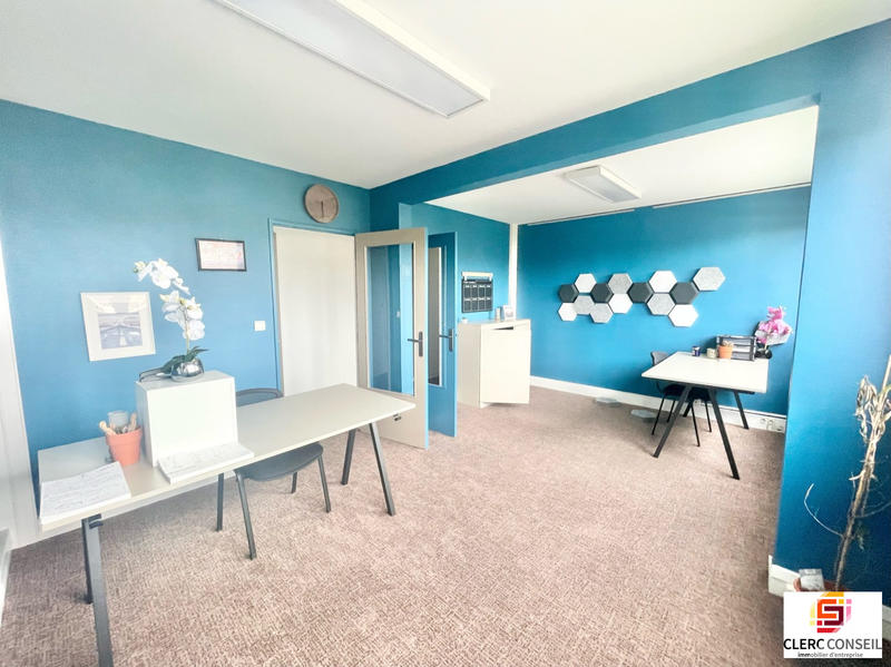 Bureau - 87 m²