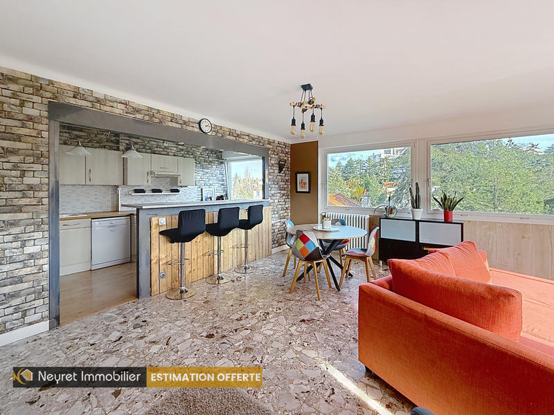 Appartement - 83 m² - 4 pièces