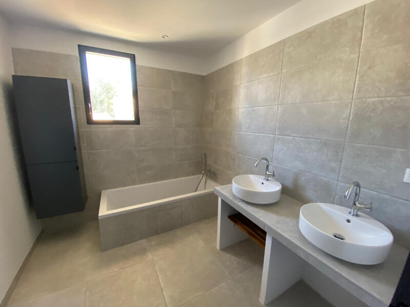 Maison - 127 m² - 5 pièces