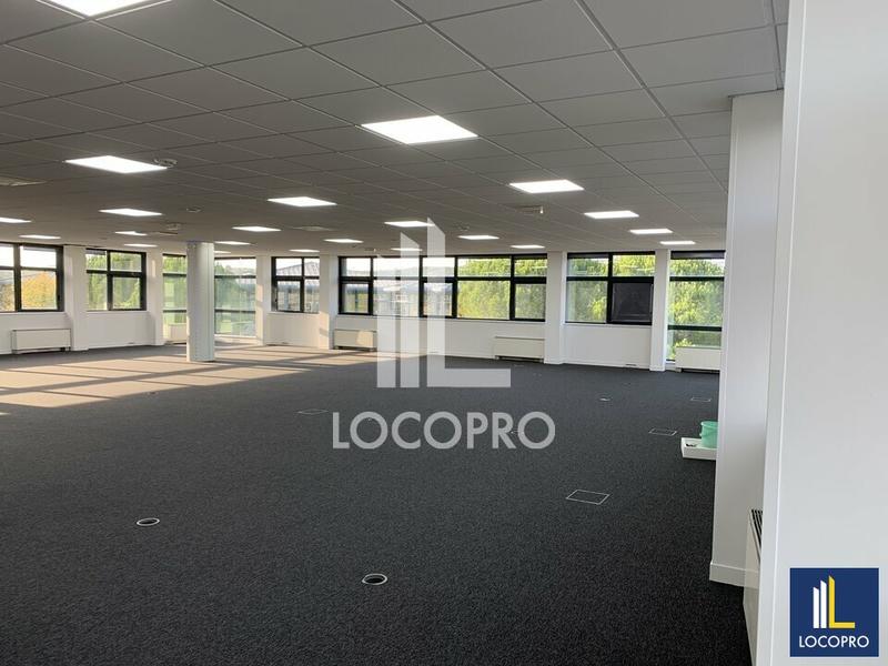 Bureau - 650 m²