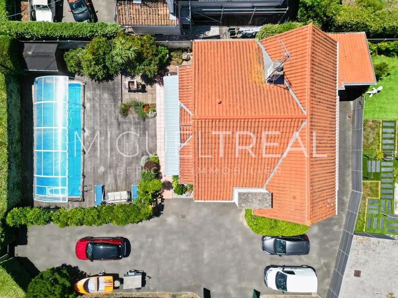 Maison - 135 m² - 6 pièces