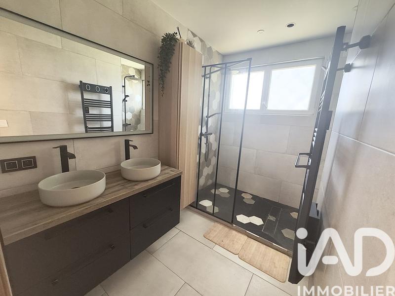 Maison - 106 m² - 5 pièces