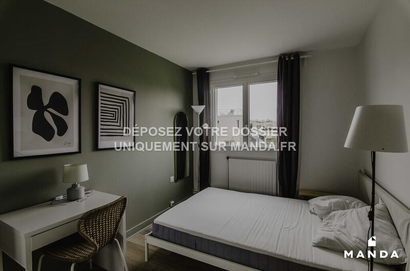 Chambre - 10 m² - 4 pièces