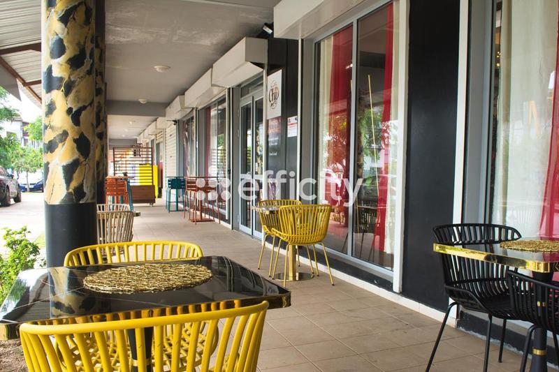 Fonds de commerce - 200 m²