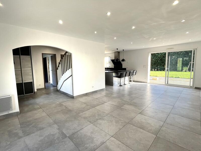 Villa - 171 m² - 7 pièces