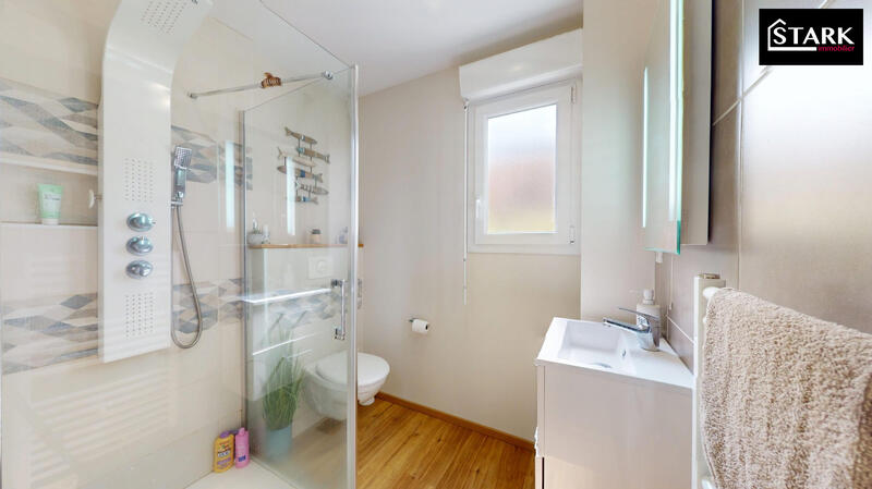 Maison - 102 m² - 5 pièces