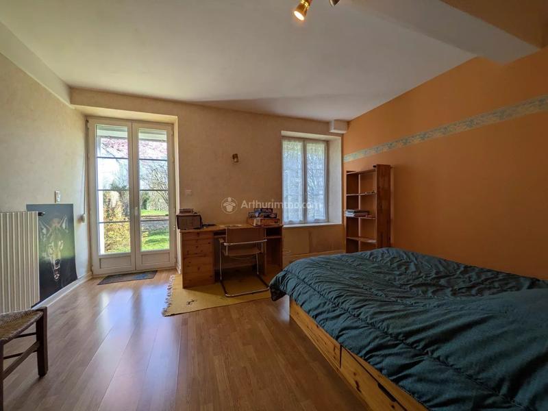 Maison - 197 m² - 7 pièces