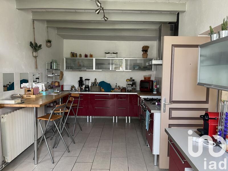 Maison - 320 m² - 8 pièces