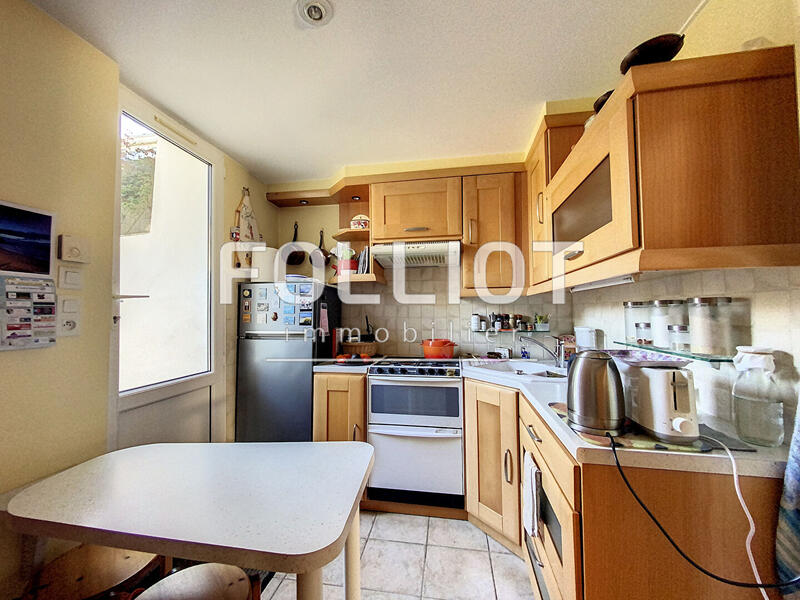 Maison - 83 m² - 4 pièces