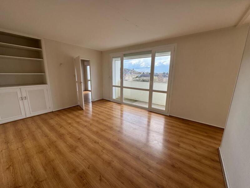 Appartement - 77 m² - 4 pièces