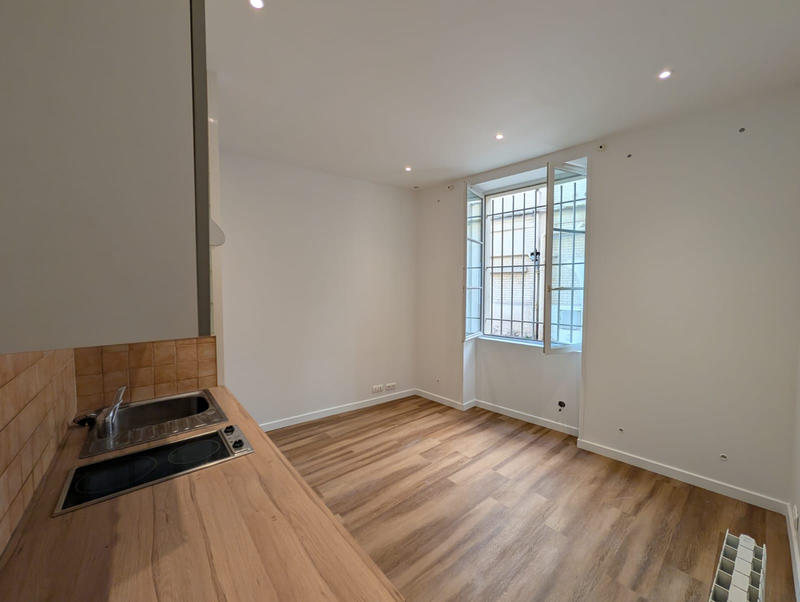 Appartement - 16 m² - 1 pièce