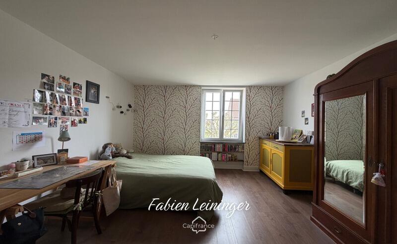 Appartement bourgeois - 163 m² - 6 pièces