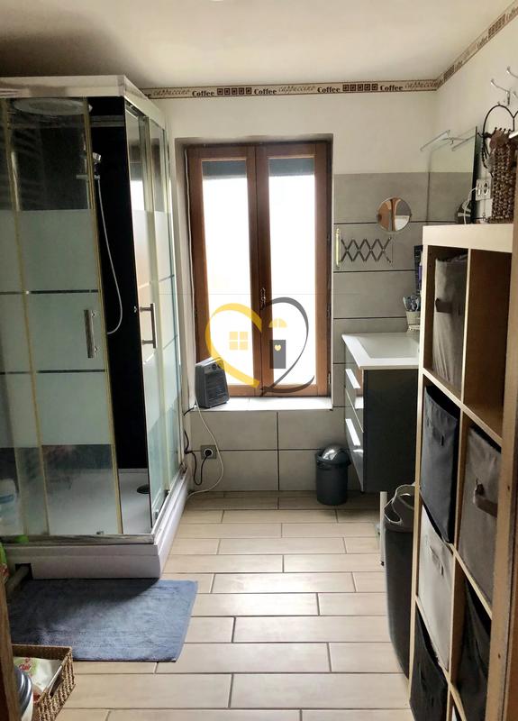 Maison - 160 m² - 5 pièces