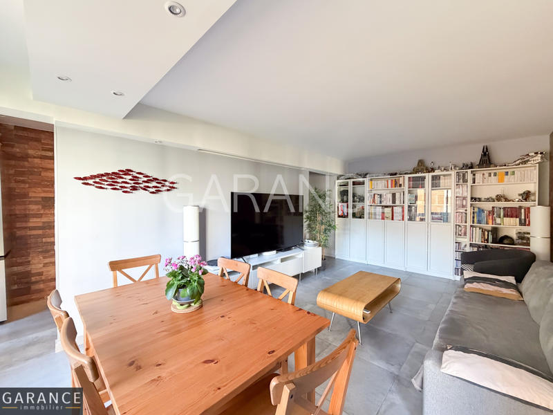 Appartement - 91 m² - 4 pièces