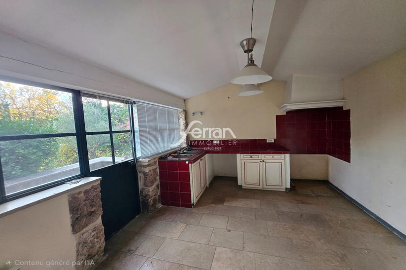 Maison - 149 m² - 8 pièces