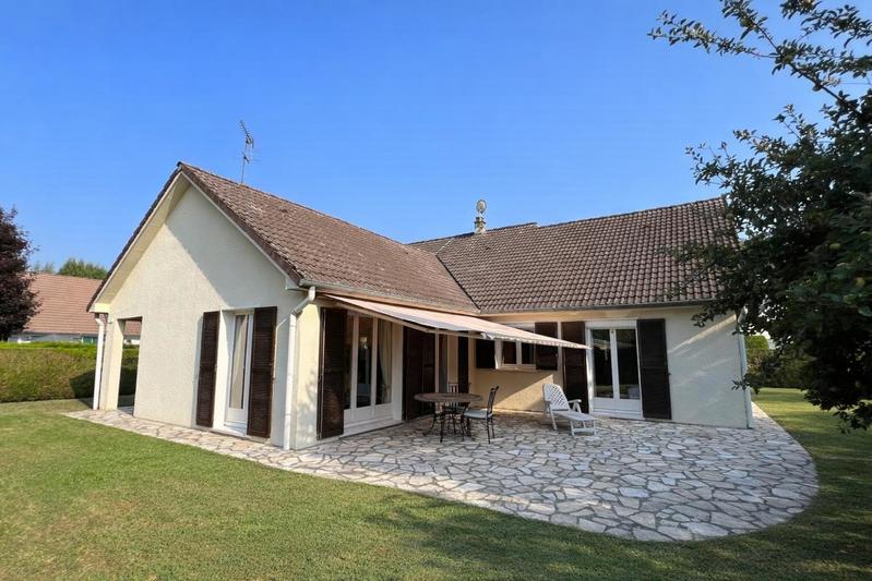 Pavillon - 172 m² - 6 pièces