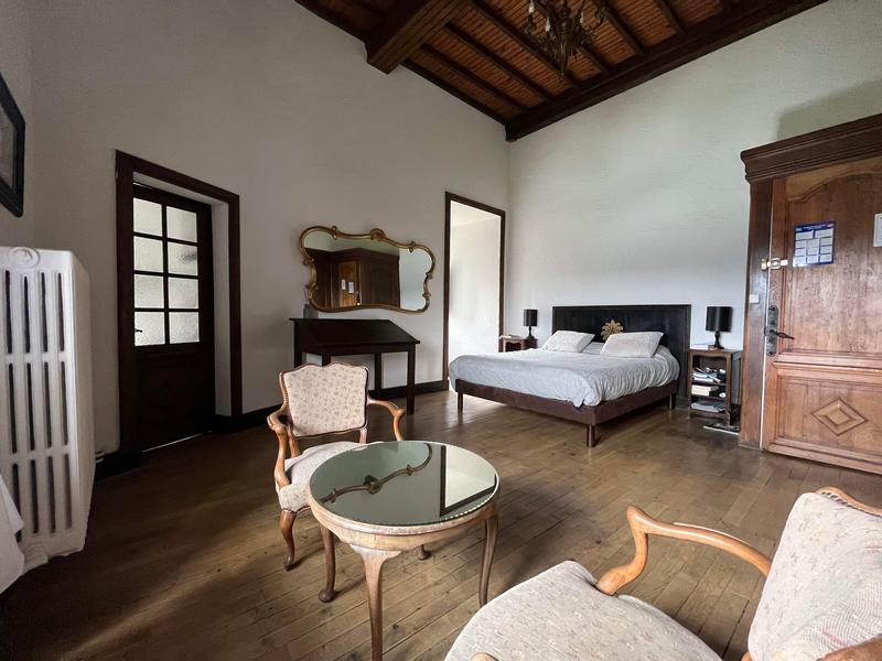 Château - 500 m² - 20 pièces