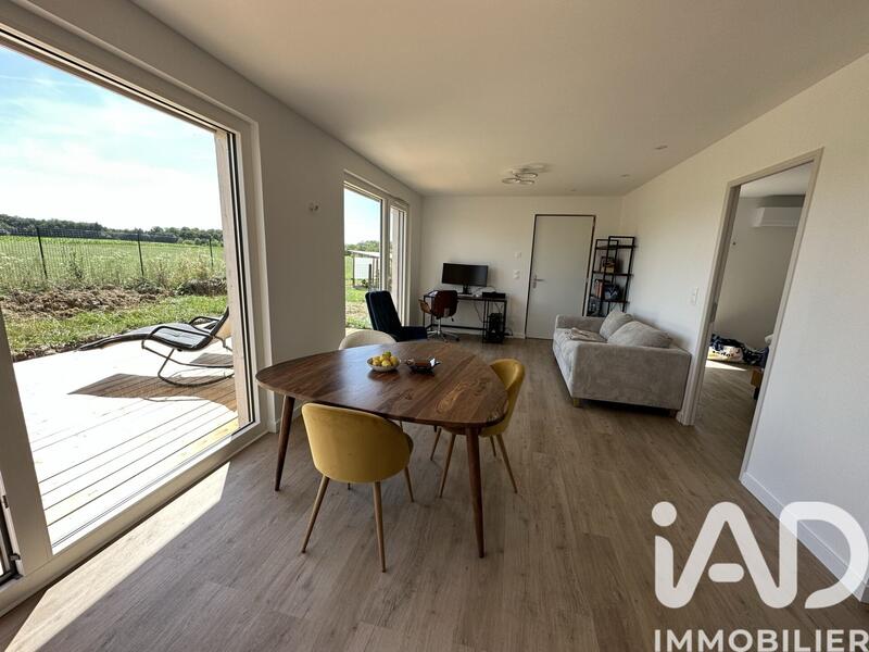 Maison de village - 70 m² - 3 pièces