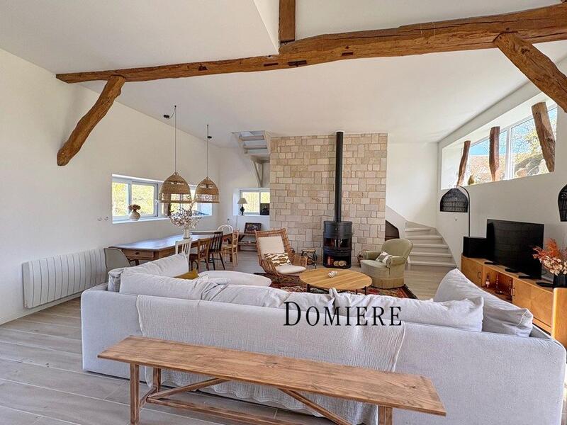 Maison - 150 m² - 5 pièces