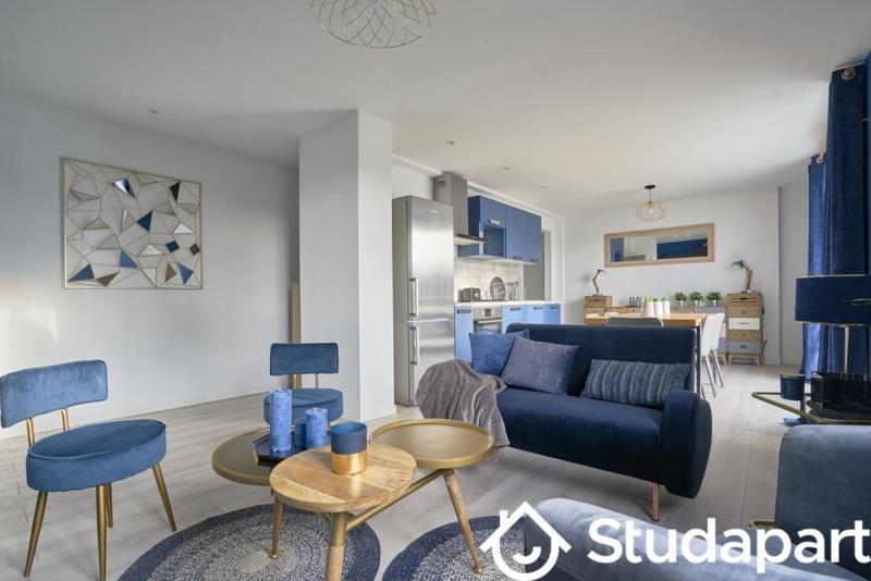 Chambre - 10 m² - 1 pièce