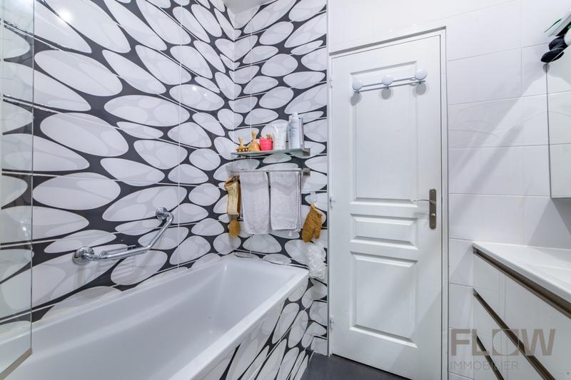 Appartement - 75 m² - 3 pièces