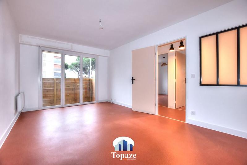 Local commercial - 59 m² - 3 pièces