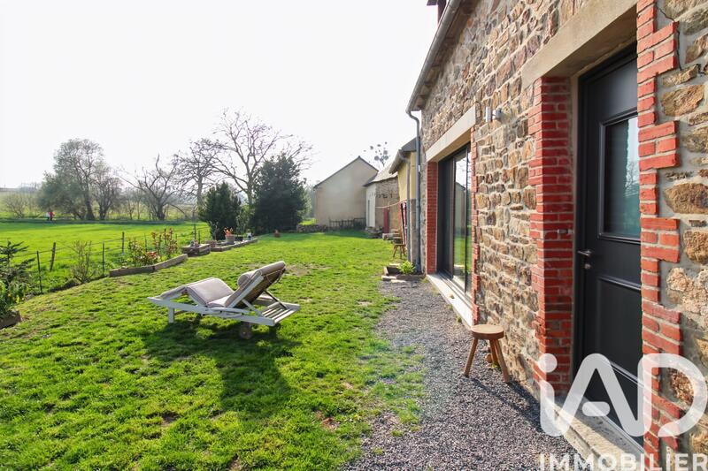 Maison - 90 m² - 4 pièces