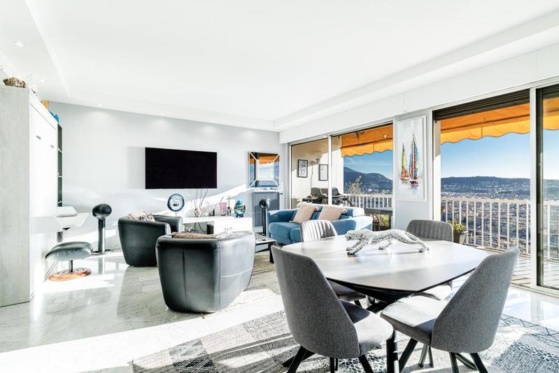 Appartement - 79 m² - 2 pièces