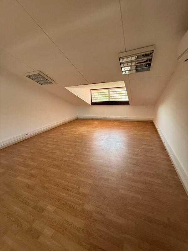 Local commercial - 70 m²