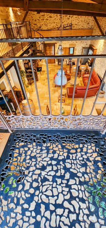 Maison en pierre - 363 m² - 10 pièces